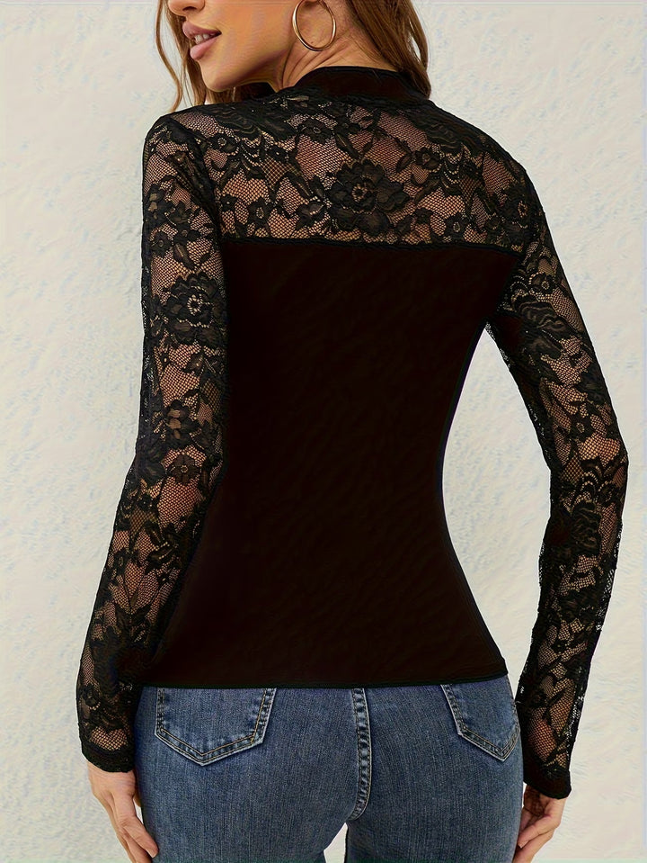 Seraphine — Blusa in pizzo con maniche lunghe e collo alto
