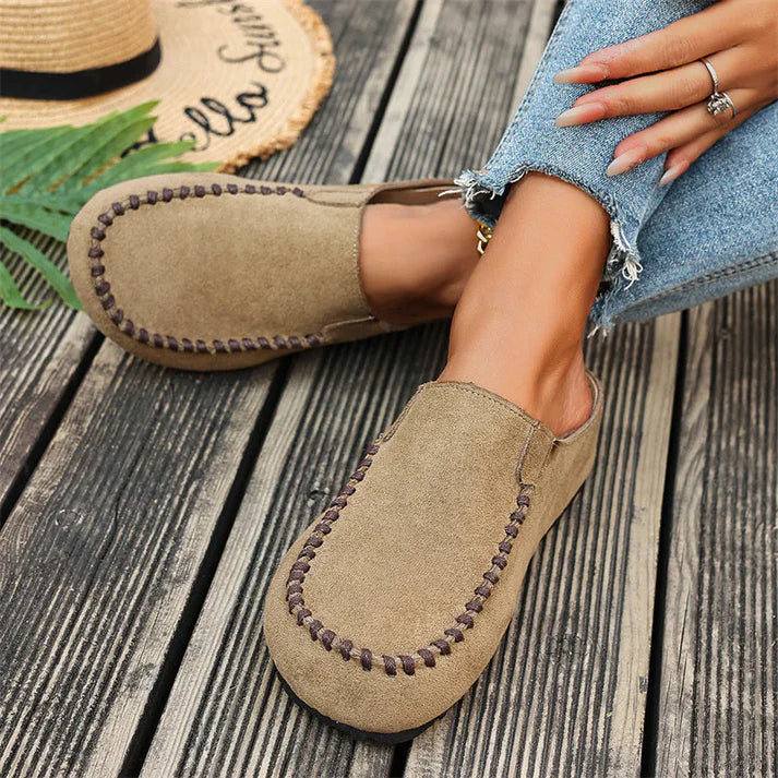 Maeven — Mule in Suede Retro Slip-On Comfort Flat
