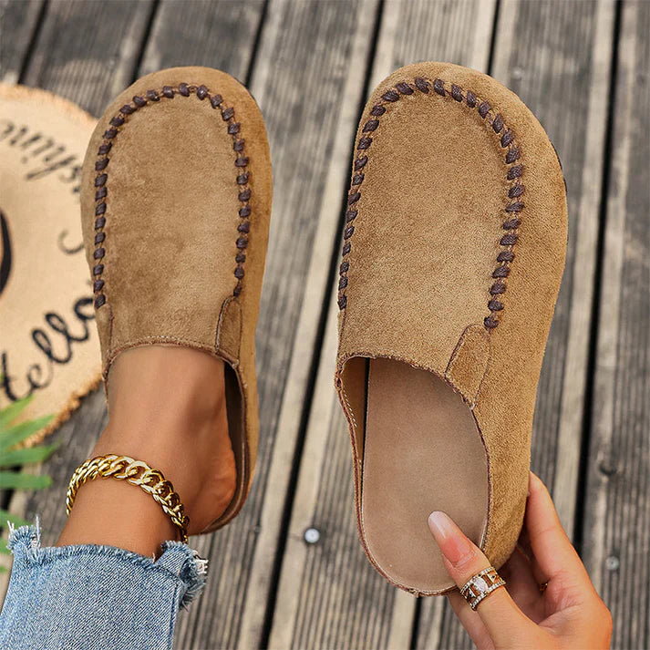 Maeven — Mule in Suede Retro Slip-On Comfort Flat