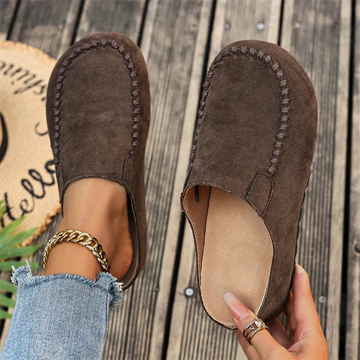 Maeven — Mule in Suede Retro Slip-On Comfort Flat